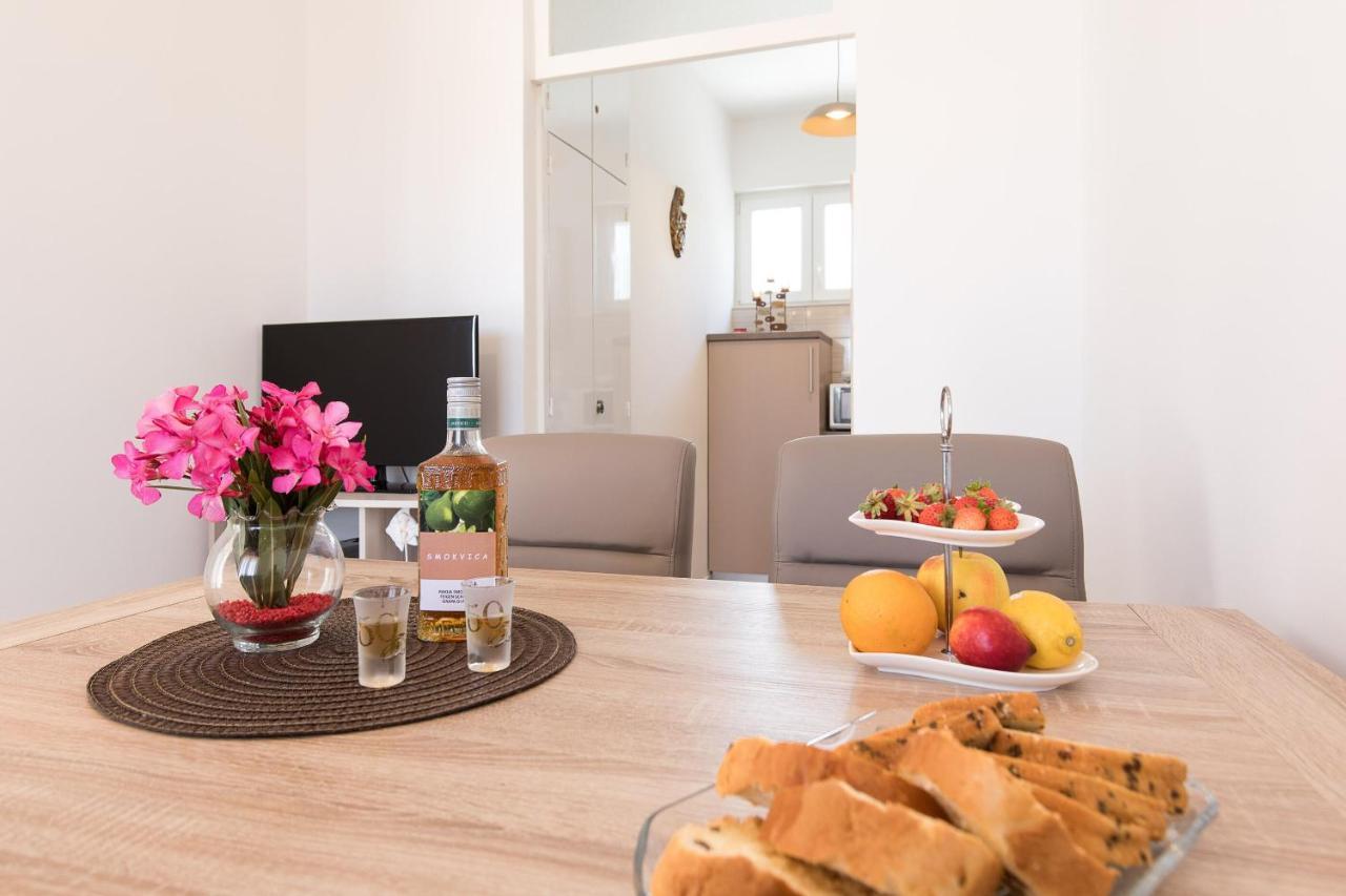 Apartment Oleander Punat Dış mekan fotoğraf